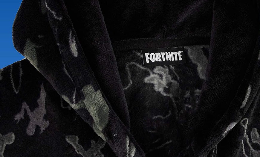 Image 5: Fortnite Dressing Gown