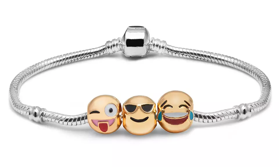Bracelet composé de breloques émojis