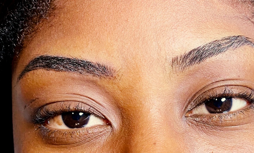 Image 3: Effortless Beauty with Eyebrow, Eyeliner, and Lip Blush Tattoo!