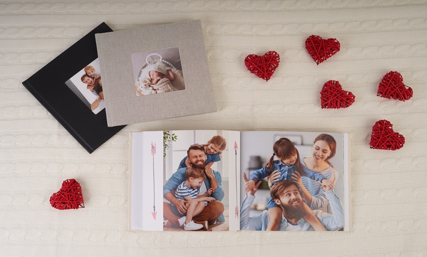 Image 7: ¡Haz tu fotolibro prémium a tu medida!
