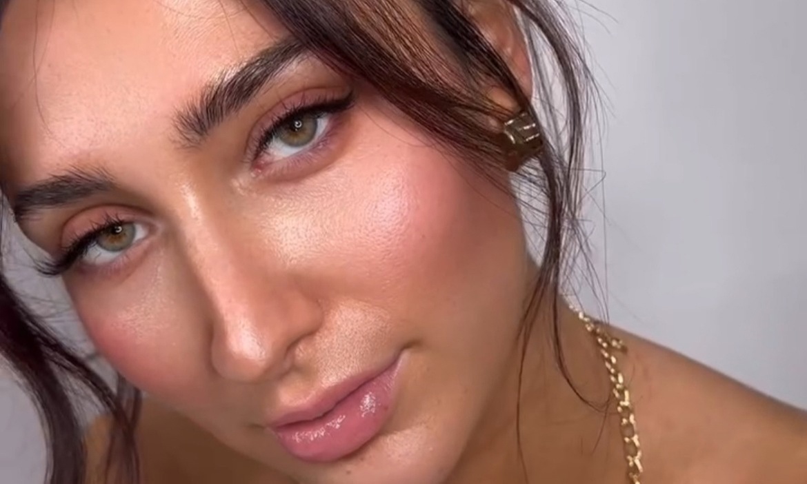 Enhance Your Look with a Full Set of Lashes or Brow Lamination
