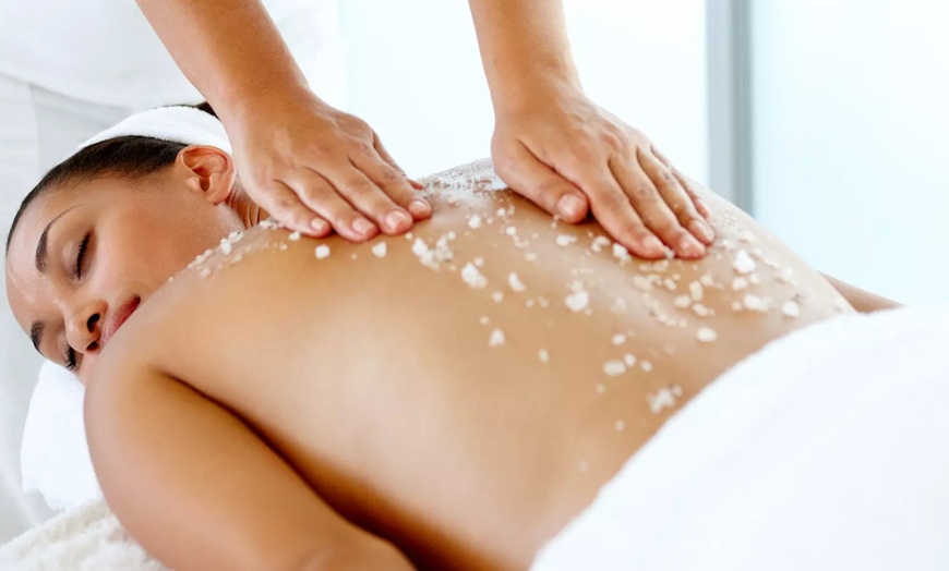 Image 1: Relax, Rejuvenate, and Glow With Premium Spa Treatments in Toronto
