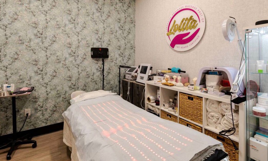 Image 3: Spa Packages, Therapeutic, Hot Stone and Swedish Massages