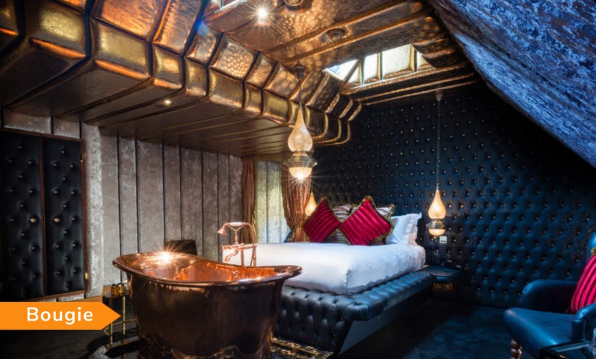 Image 7: 5* Decadent Hotel Break for Two with English or Thai Dining experience