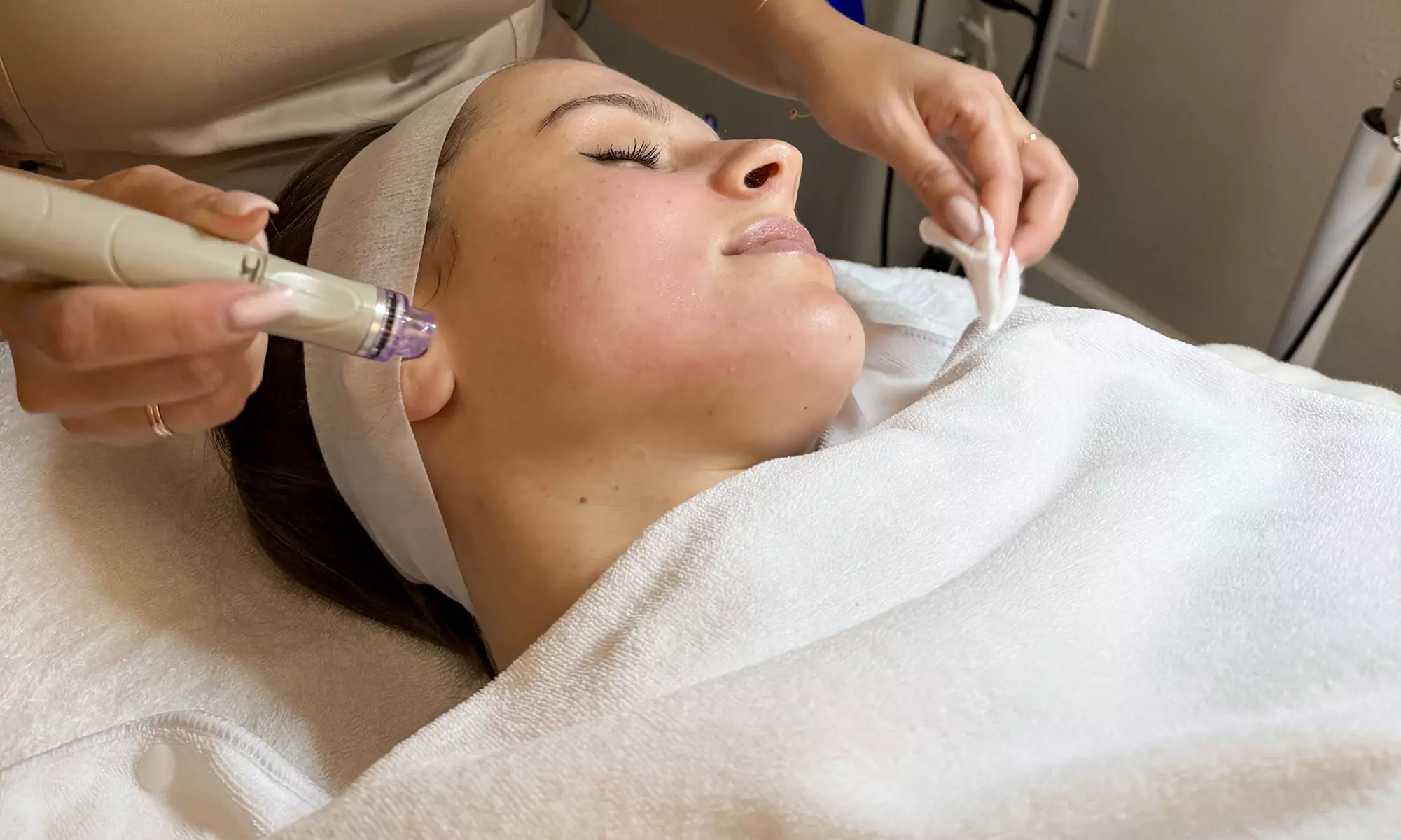 Refresh with One, Two, Three 60-Minute HydraFacial