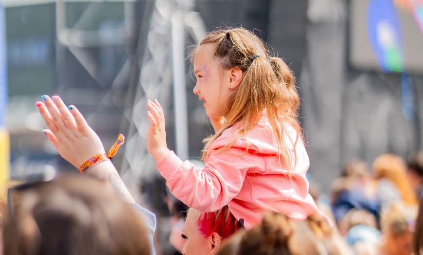 Image 5: Up to 79%% Off 90's Plymouth Family Festival This Bank Holiday