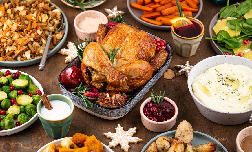 Image 2: 4* 1 x 5 or 7 kg Festive Turkey Takeaway with All Sides and Trimmings