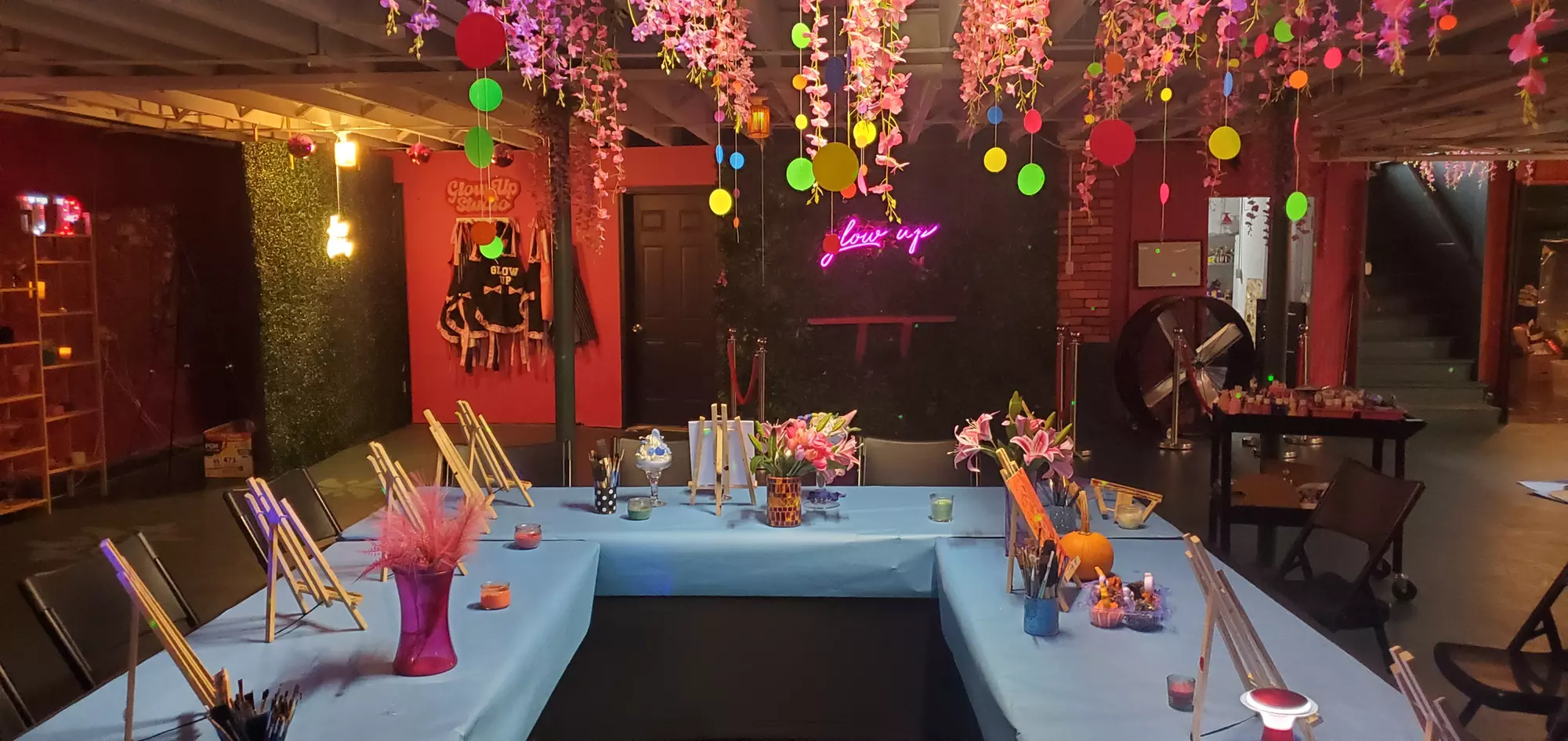 Intimate Dessert Candle Making and Painting Experience