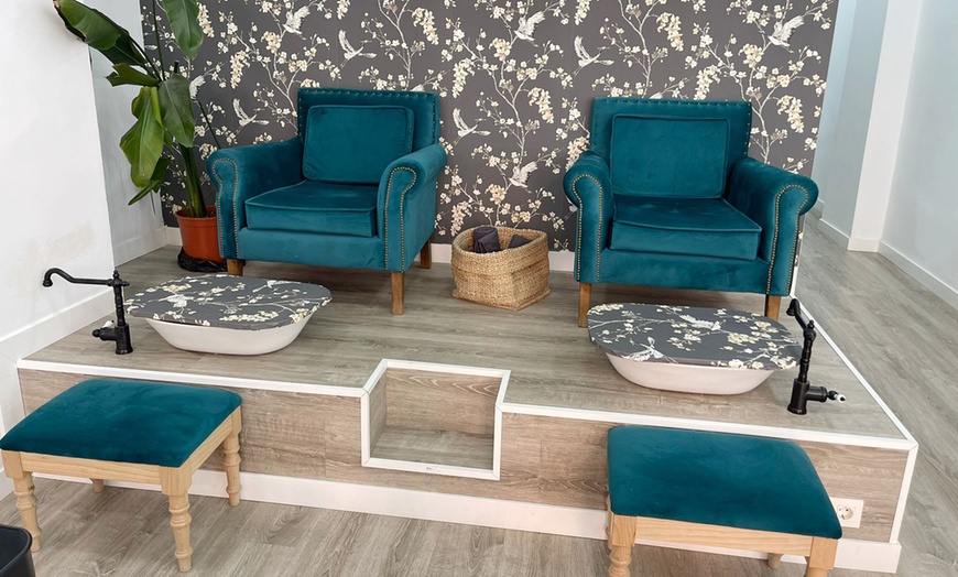 Image 4: Lifting y tinte de pestañas, diseño y color para cejas perfectas