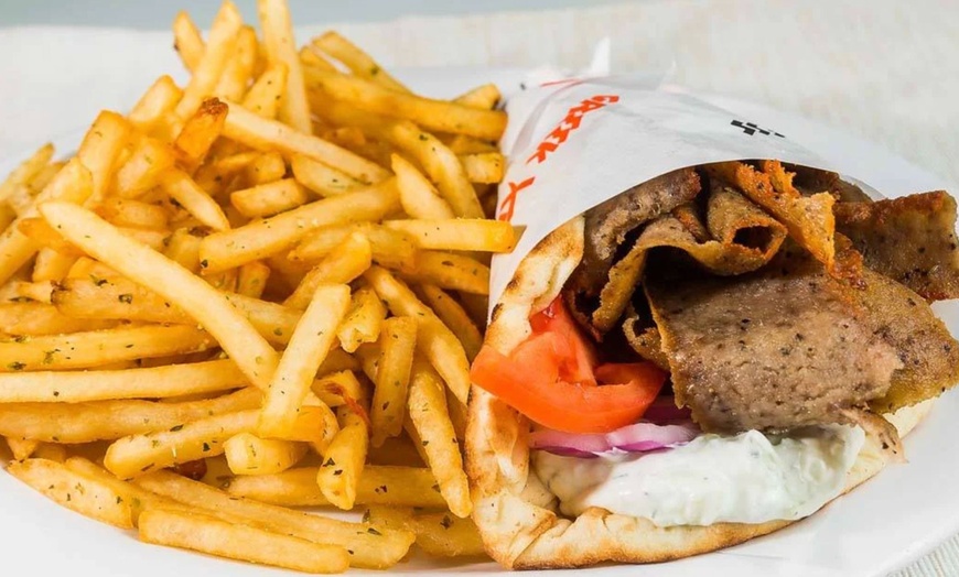 Image 2: Delight with $30, $40, $75 or $150 to Spend on Food and Drinks