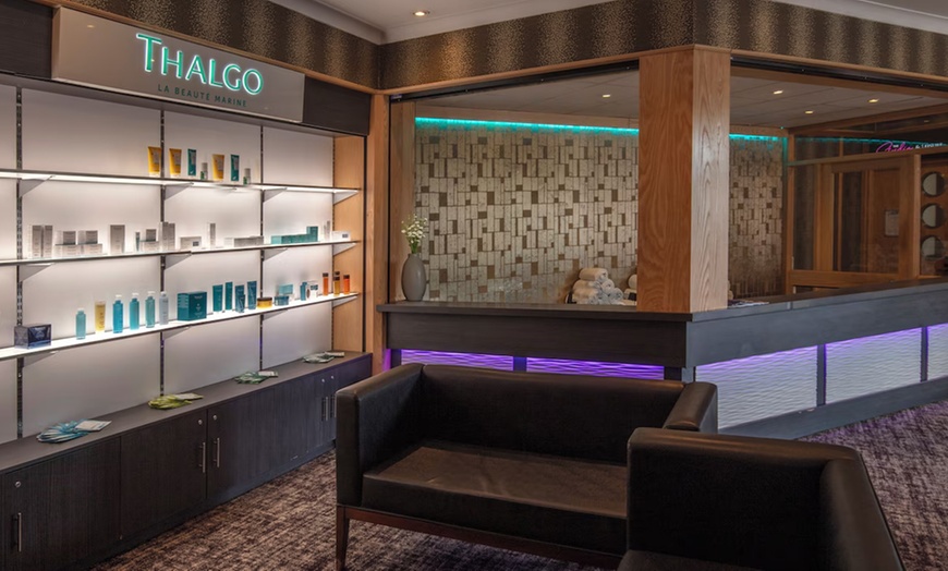 Image 6: Merseyside, Liverpool: Stay with Breakfast, Spa Treatment & Dinner