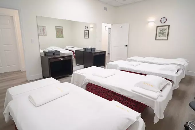 Up to 47% Off on Couples Massages and More at TL Foot Spa