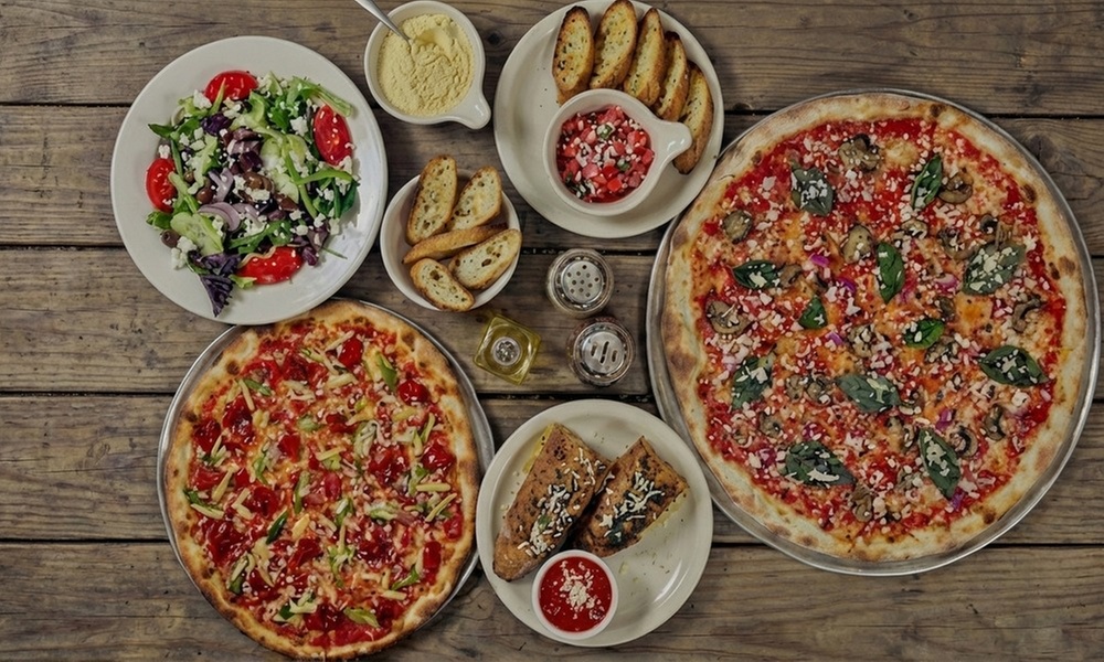 Indulge in 2 or 4-Person Pizza Meal with Starters, Dessert & Drinks