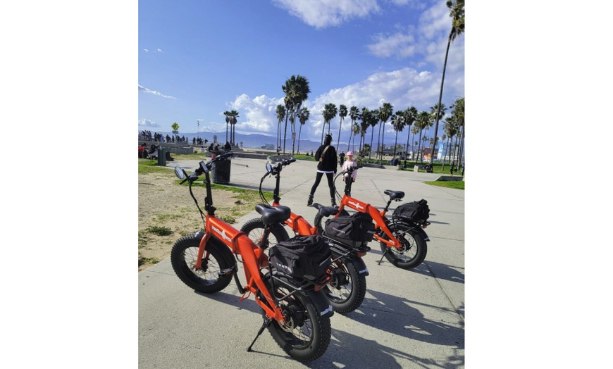 Image 5: Electric Bike Tours of Iconic LA Neighborhoods
