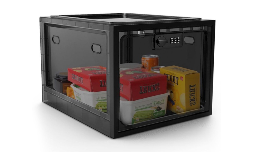 Image 4: Transparent Lockable Storage Box 12.6L