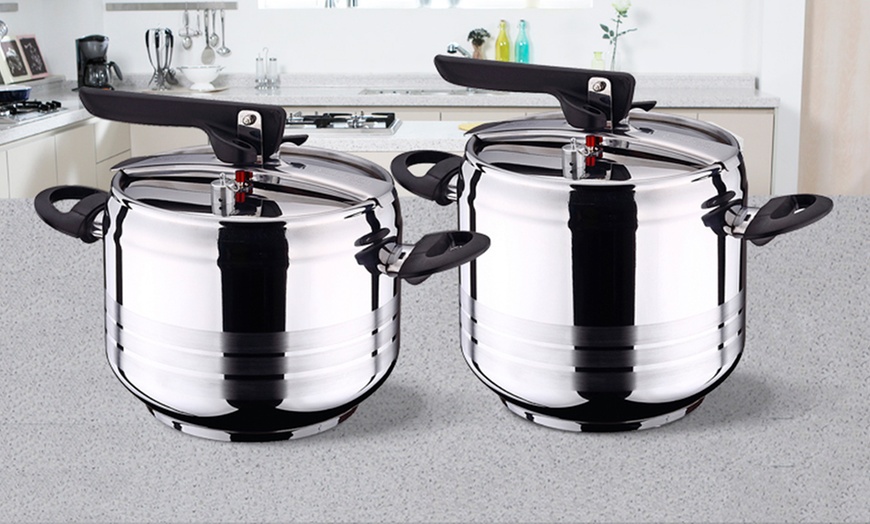 Image 4: Bergner Cookware Set