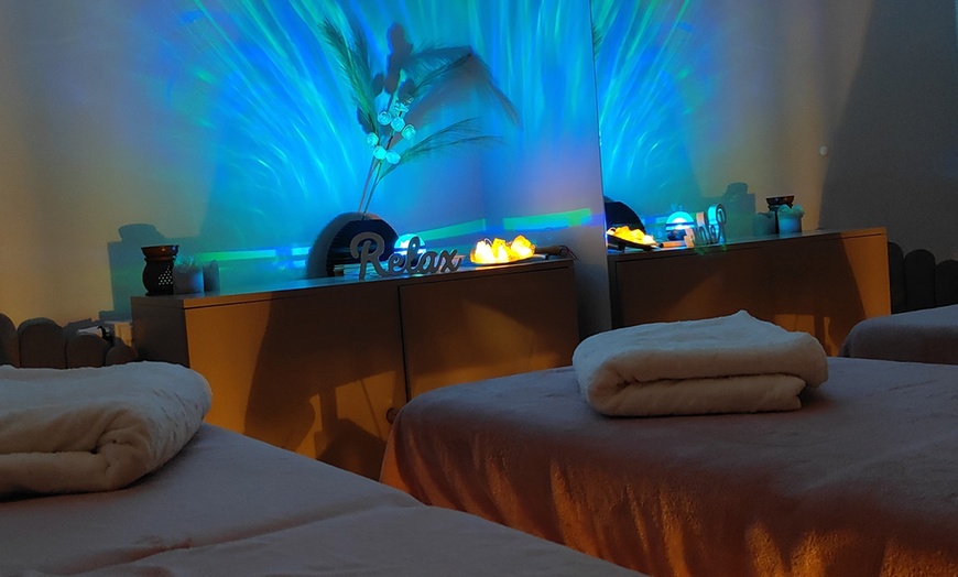 Image 9: Karty podarunkowe na usługi Salonu Masażu Wyspa Szczęścia