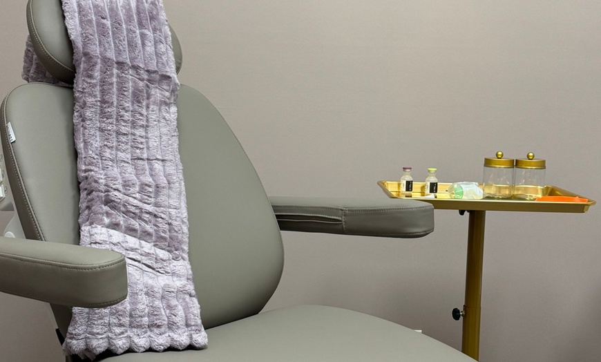 Image 3: 50 or 100 Units of Dysport for Natural Results w/ Medical Supervision