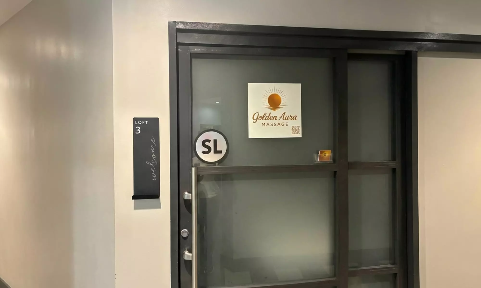 Relax with Professional 60/90/120-minute Combination Massage Sessions