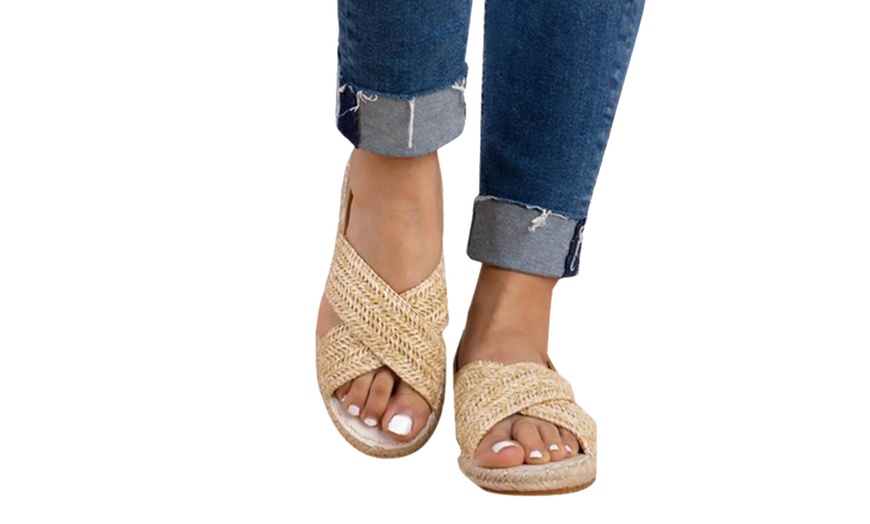 Image 7: Straw Hemp Rope Sandals