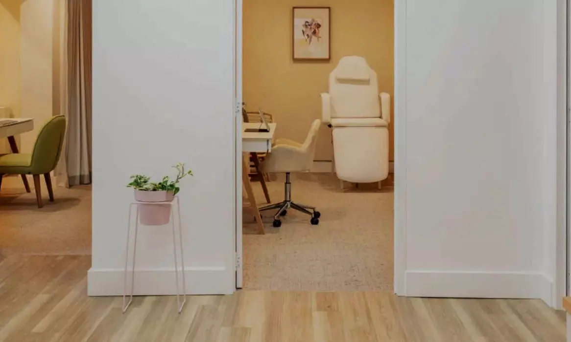 Get a One Medical Grade Skin Needling Session + LED, Hydration Mask or Aspect @My Cosmetic Clinic(Up to 23%Off) - Image 5