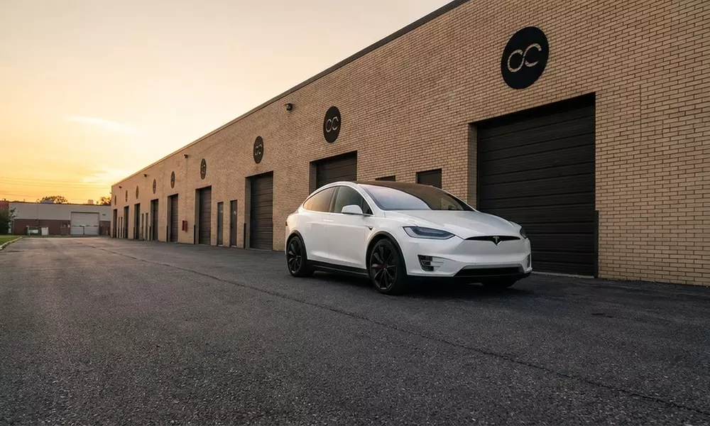 Carbon Window Tinting Packages for Cars- Coupe, Sedan, Side Windows / Sun Strip at Pro Detailing (Up to 38% Off) - Second Medium