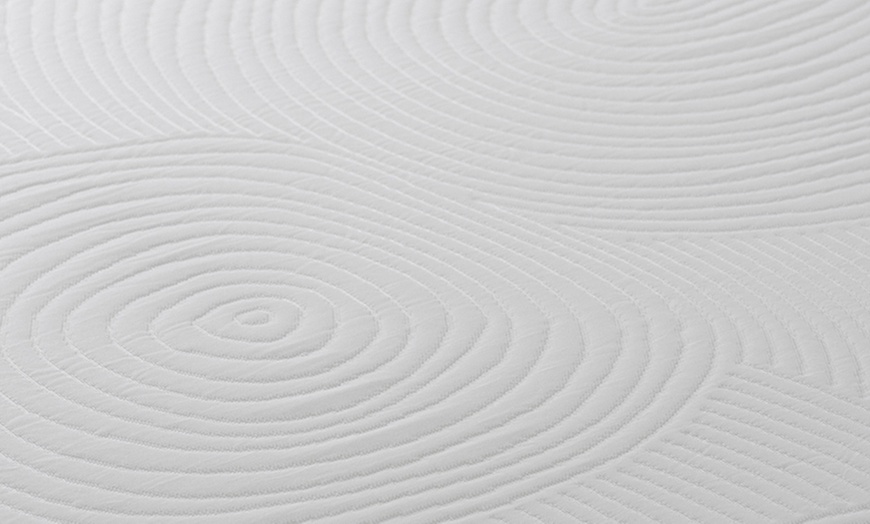 Image 5: Matelas Vosges à mousse haute densité, fabrication française, Nupsia