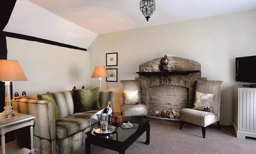 Image 5: Oxfordshire: Double Room with Breakfast
