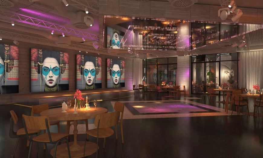 Image 15: Festliches 3-Gänge-Gänsemenü mit Knödel und Rotkohl für 2 / 4 Personen