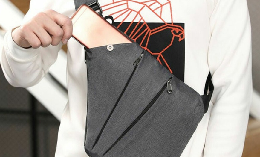 Image 4: Personal Anti-Theft Sling Bag