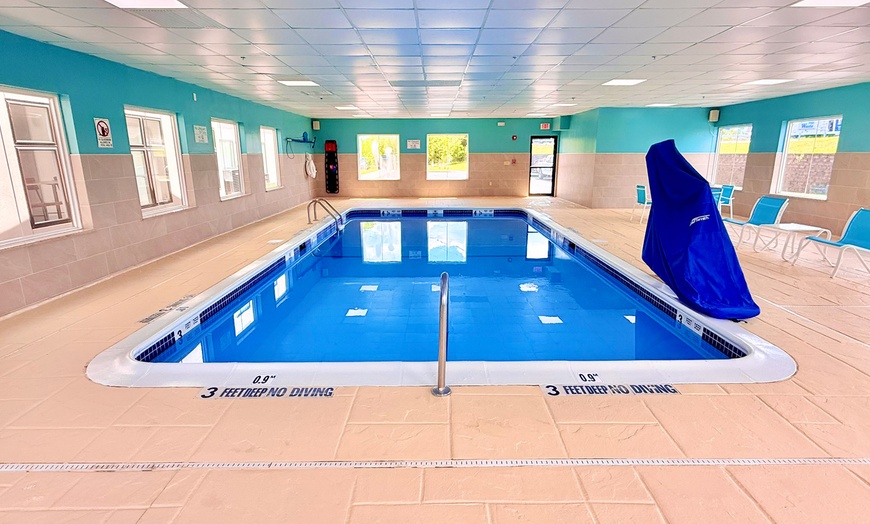 Image 13: Stay at Holiday Inn Express & Suites Chester–Monroe–Goshen, NY