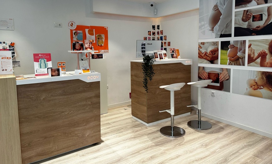 Image 3: Ecografía 4D/5D con foto y opción a revelación de género y vídeo