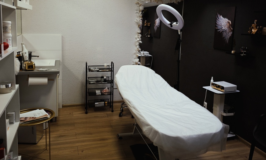 Image 3: Odmień swoją cerę: zabiegi anti-aging, oczyszczające i więcej