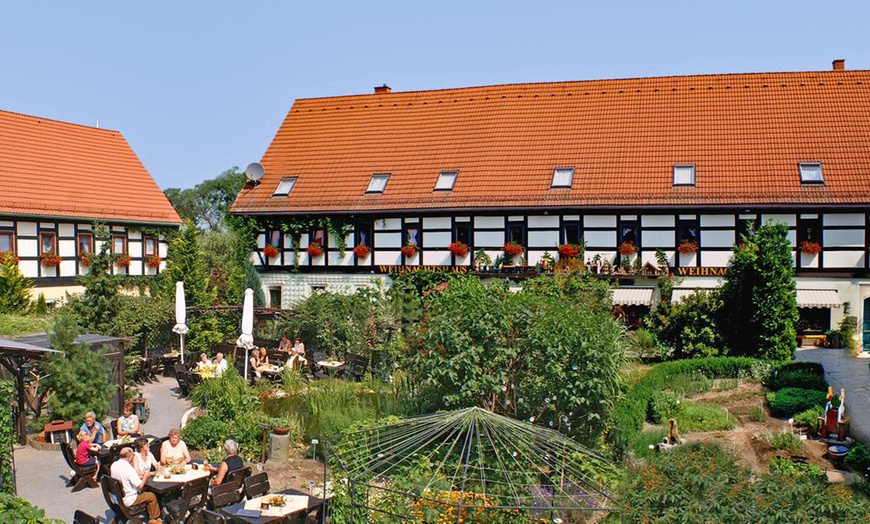 Image 4: Schnitzel oder Steak überbacken + Bier od. alkoholfreiem Getränk 0,5l 