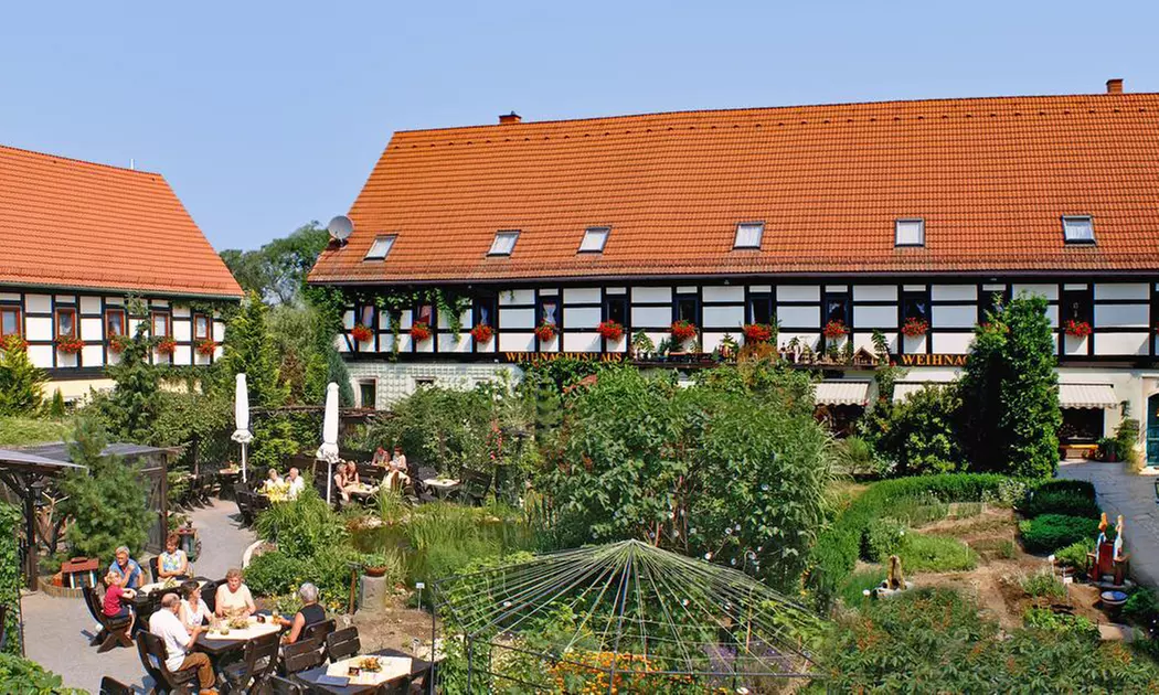 Schnitzel oder Steak überbacken + Bier od. alkoholfreiem Getränk 0,5l
