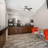 Image 15: Family-Friendly Hotel Near Amusement Parks in Orlando w/Various Room