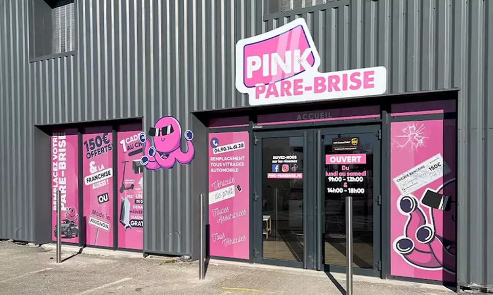 Avantages exclusifs et franchise prise en charge chez Pink Pare-Brise