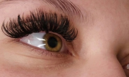 One Full Set of Classic Eyelash Extensions - Mobile Dream Girl Lashes