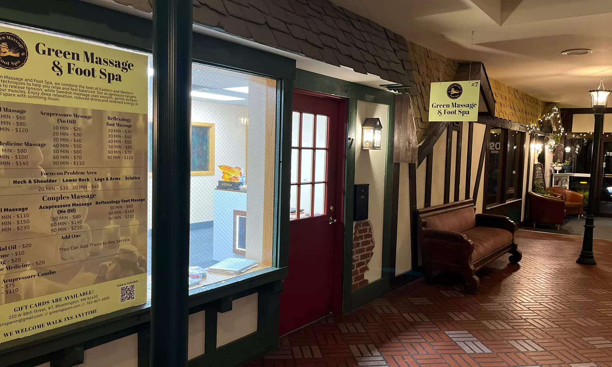 Relax with Couples-60 Minutes Essential Oil plus Hot Stone