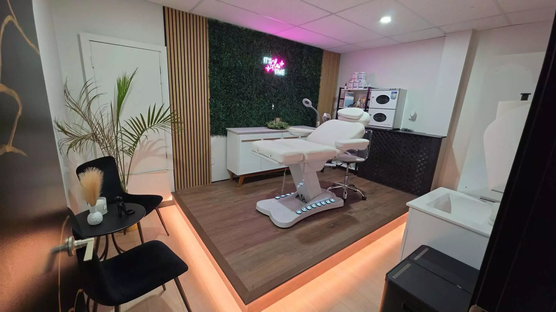 Get One, Two, or Three Brazilian Waxing Sessions