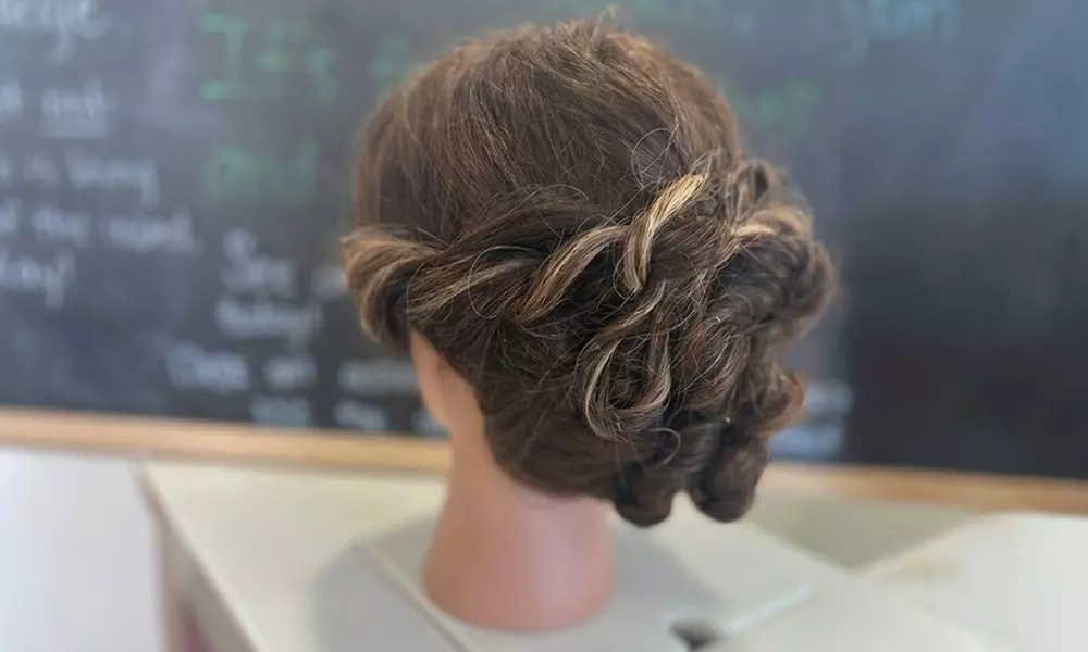 60 Mins Hairstyling (Curls or Half-Up Style) or Special Occasion Updo