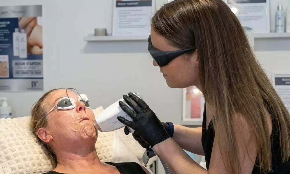 Livs Laser Lounge Offers 6 Laser Hair Removal Sessions on Small, Medium, or Large Area (Up To 86% Off) - Primary Image