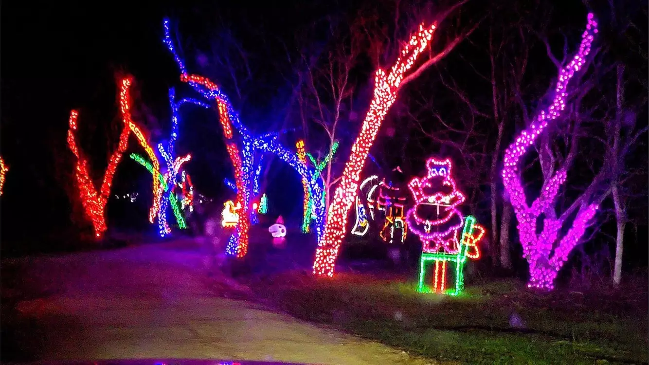 Drive-Thru Christmas Lights, Through Jan 3, 2026 – Central Texas