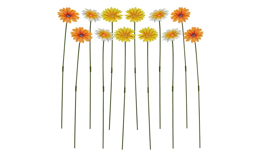 Image 9: 6 or 12 Pack of Metal Flower Stakes - Pansy / Sunflower / Daisy

