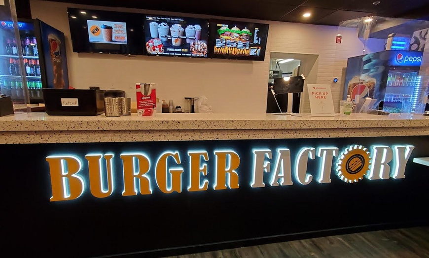 Image 6: Couple Meals, Family Sharing Feasts, Party Packs / Food & Drink Credit