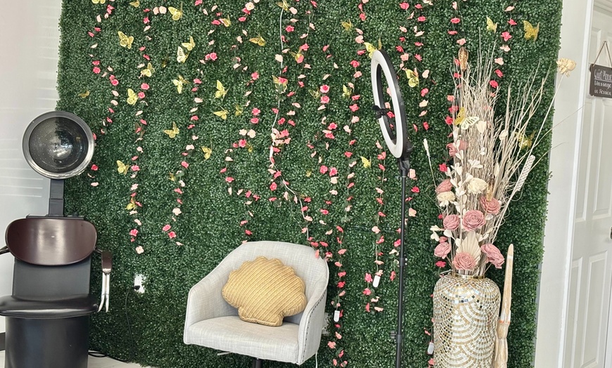 Image 7: One, Three, or Five Choice of 60-Min Acne-Prone or Mini-Facial