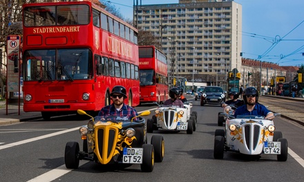 Für 2 Personen: 90 Min. HotRod-SURPRISE durch Dresden (einlösbar Di. - Fr. 17 Uhr, So. 10 Uhr) - HOTSOXX® Dresden Stadtrundfahrt