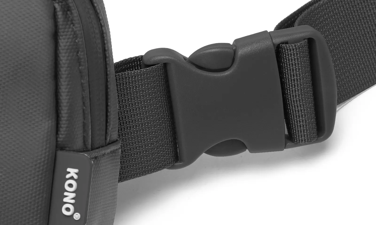 Clearance Kono Minimalist Water-Resistant Adjustable Waist Pack