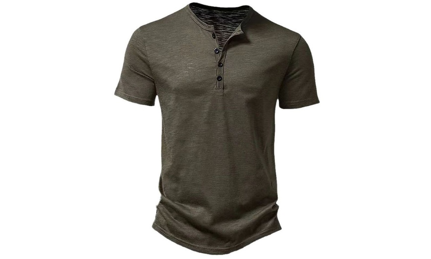 Image 4: Men's Solid Colour Henley Collar Polo T-Shirt
