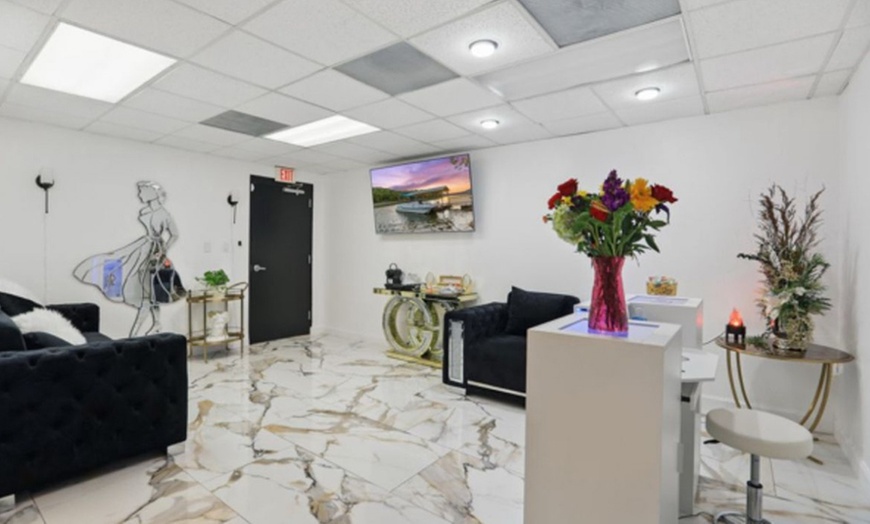 Image 6: Single/ Package Deals for Lymphatic Drainage Massage with Wood Therapy